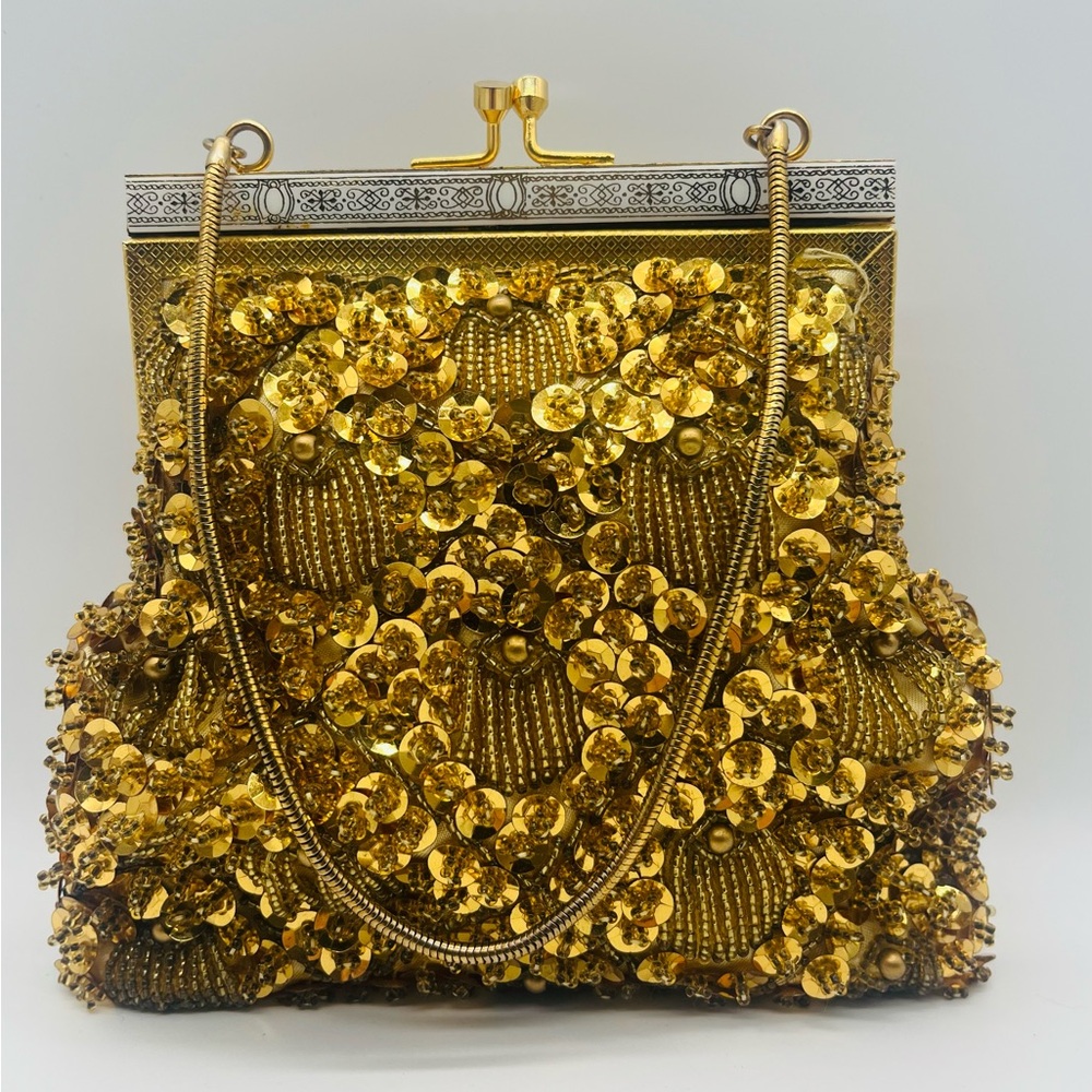 Vintage 1980s Gold Sequin Beaded Evening Bag with Chain Strap